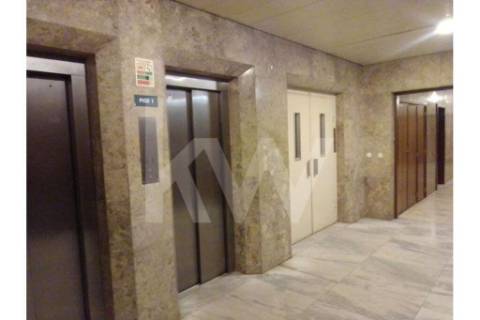 Espaço Escritórios - Rua Nossa Senhora de Fátima - Porto