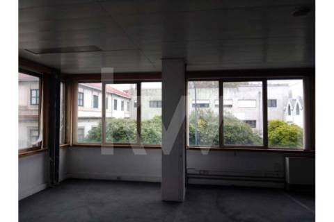 Espaço Escritórios - Rua Nossa Senhora de Fátima - Porto