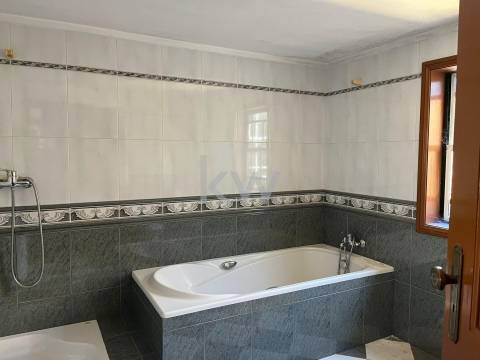 Quinta de Charme para venda - Perfeita para reabilitar e investir