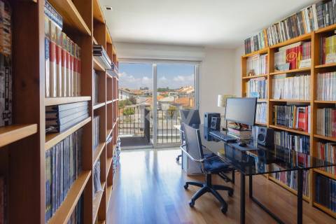 PENTHOUSE COM VISTA DIRETA DE MAR EM SÃO FÉLIX DA MARINHA, VILA NOVA DE GAIA 