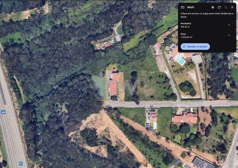 FANTÁSTICO LOTE PARA CONSTRUÇÃO COM 1.100 M2 EM ESPINHO