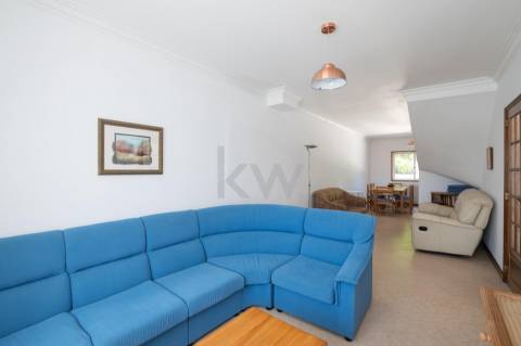 Moradia em Banda T4+1 em Moledo do Minho