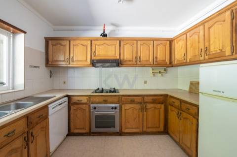 Moradia em Banda T4+1 em Moledo do Minho