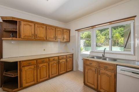 Moradia em Banda T4+1 em Moledo do Minho