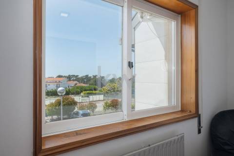 Moradia em Banda T4+1 em Moledo do Minho