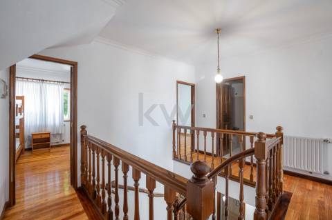 Moradia em Banda T4+1 em Moledo do Minho