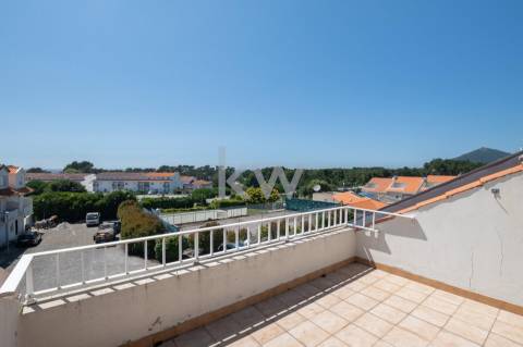 Moradia em Banda T4+1 em Moledo do Minho