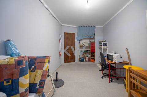 Moradia em Banda T4+1 em Moledo do Minho