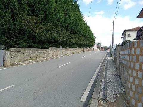 Terreno com 3325 m2 para construção de moradias Santiago da Riba-Ul, Oliveira de Azemeis