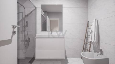 Apartamento em Paranhos, Porto com Obra avançada