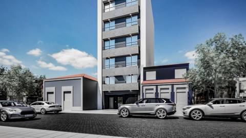 Apartamento em Paranhos, Porto com Obra avançada