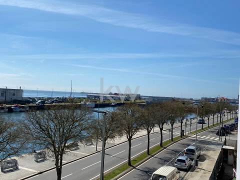  APARTAMENTO T3 de 2 frentes junto ao Rio