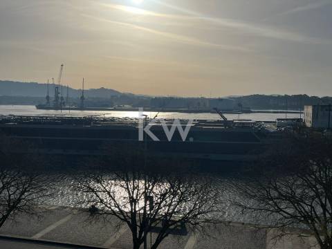  APARTAMENTO T3 de 2 frentes junto ao Rio Lima