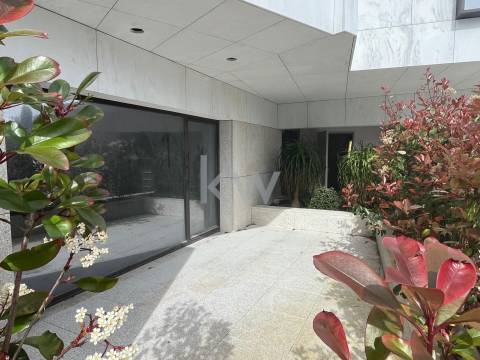  APARTAMENTO T3 de 2 frentes junto ao Rio