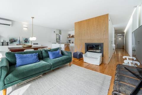 Venda moradia T5 com potencial para 2 Habitações independentes em Cedofeira no Porto