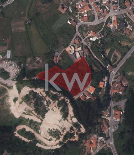 OPORTUNIDADE DE INVESTIMENTO - TERRENO COM 6.650 m2 PARA CONSTRUÇÃO RESIDENCIAL - GONDOMAR ( JOVIM) 