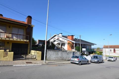 Terreno Urbano para construção de moradia