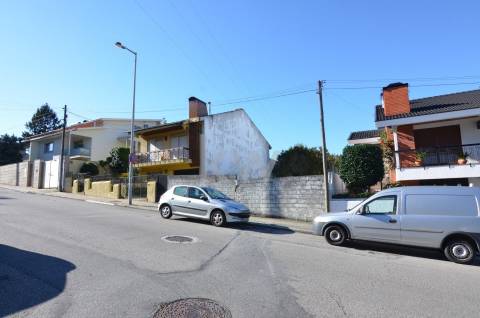 Terreno Urbano para construção de moradia