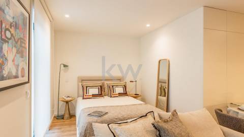 Vende T0 com Terraço em Paranhos| Asprela