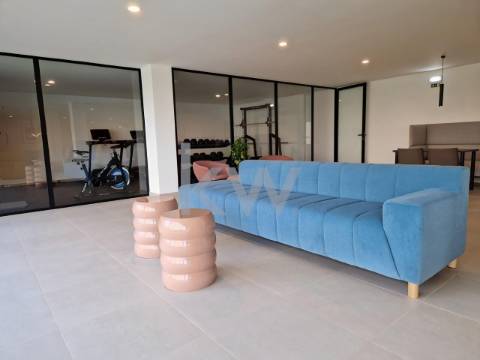 Vende T0 com Terraço em Paranhos| Asprela