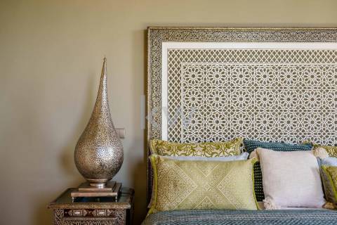 Moradia de Luxo à Beira-Mar com Vista Panorâmica e Acesso Direto à Praia – Lagos, Algarve