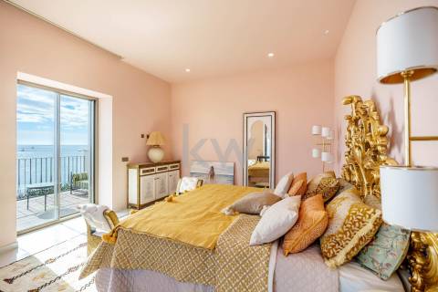 Moradia de Luxo à Beira-Mar com Vista Panorâmica e Acesso Direto à Praia – Lagos, Algarve