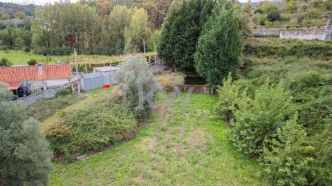 Terreno em Águas Santas Póvoa de Lanhoso