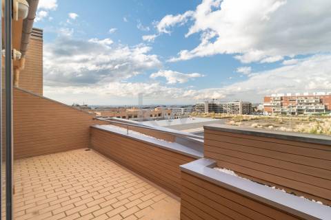 Apartamento T3 Duplex Renovado em Canidelo  Vila Nova de Gaia