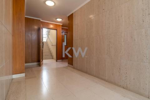 Apartamento T3 Duplex Renovado em Canidelo  Vila Nova de Gaia