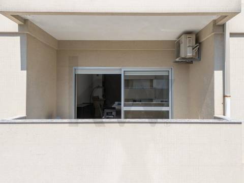 FANTASTICO APARTAMENTO T4+1 NO CENTRO DO PORTO