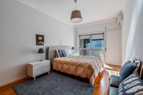 FANTASTICO APARTAMENTO T4+1 NO CENTRO DO PORTO