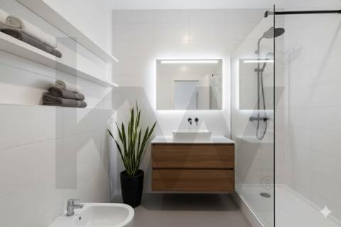 FANTASTICO APARTAMENTO T4+1 NO CENTRO DO PORTO