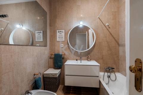 FANTASTICO APARTAMENTO T4+1 NO CENTRO DO PORTO