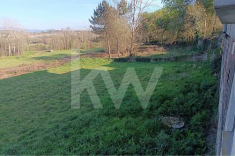 Terreno para construção em Loureira, Vila Verde