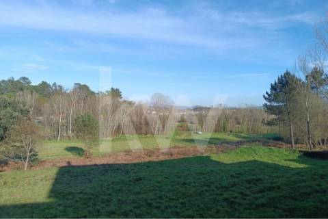 Terreno para construção em Loureira, Vila Verde