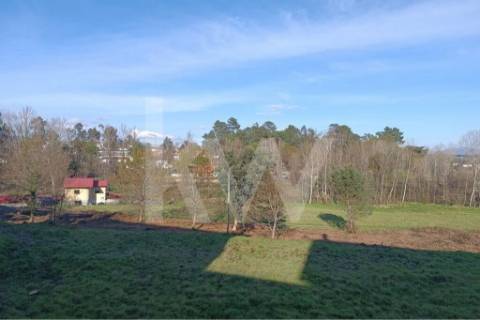 Terreno para construção em Loureira, Vila Verde