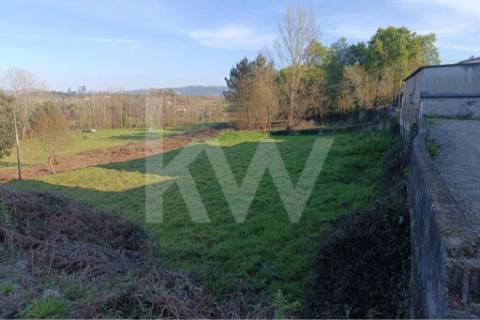 Terreno para construção em Loureira, Vila Verde