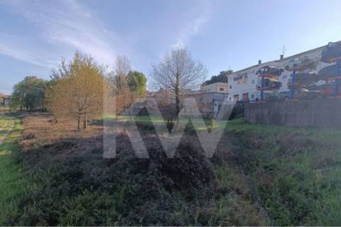Terreno para construção em Loureira, Vila Verde