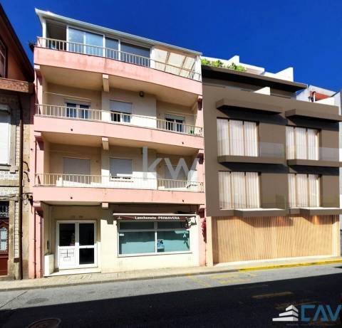 Apartamento T2 no Centro de Vila Praia de Âncora