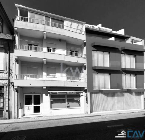 Apartamento T2 no Centro de Vila Praia de Âncora