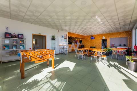 Estação de Serviço, Loja, Pavilhão e Rampa de Lavagem em Salto - Montalegre