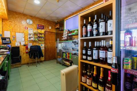 Estação de Serviço, Loja, Pavilhão e Rampa de Lavagem em Salto - Montalegre