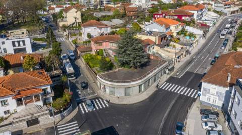 Venda loja com 202 m2 em Campanhã, Porto