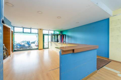 Loja 500m2 em Senhora da Hora / Junto a estação de Metro Sra da Hora