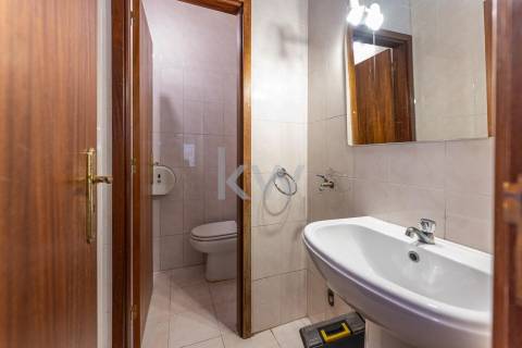 Loja 500m2 em Senhora da Hora / Junto a estação de Metro Sra da Hora