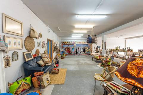 Loja 500m2 em Senhora da Hora / Junto a estação de Metro Sra da Hora