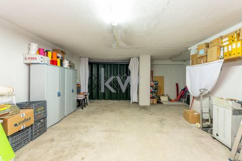 Loja 500m2 em Senhora da Hora / Junto a estação de Metro Sra da Hora