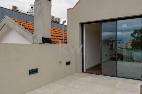 T2 Exclusivo na Rua do Almada, Porto - Novo