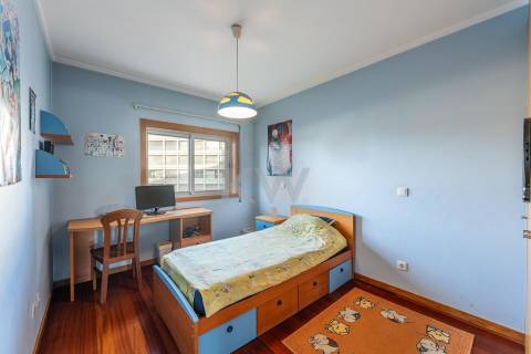 Espaçoso Apartamento T4 com 205m2 de ABC - Zona Privilegiada da Maia, Porto