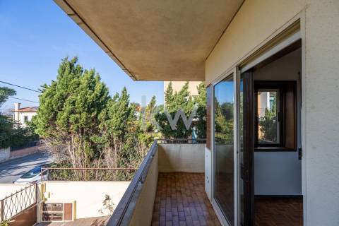 Andar Moradia junto à praia da Granja